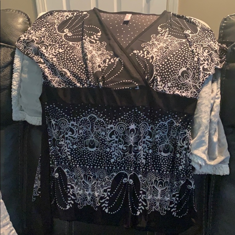 Pretty Gitano Blouse